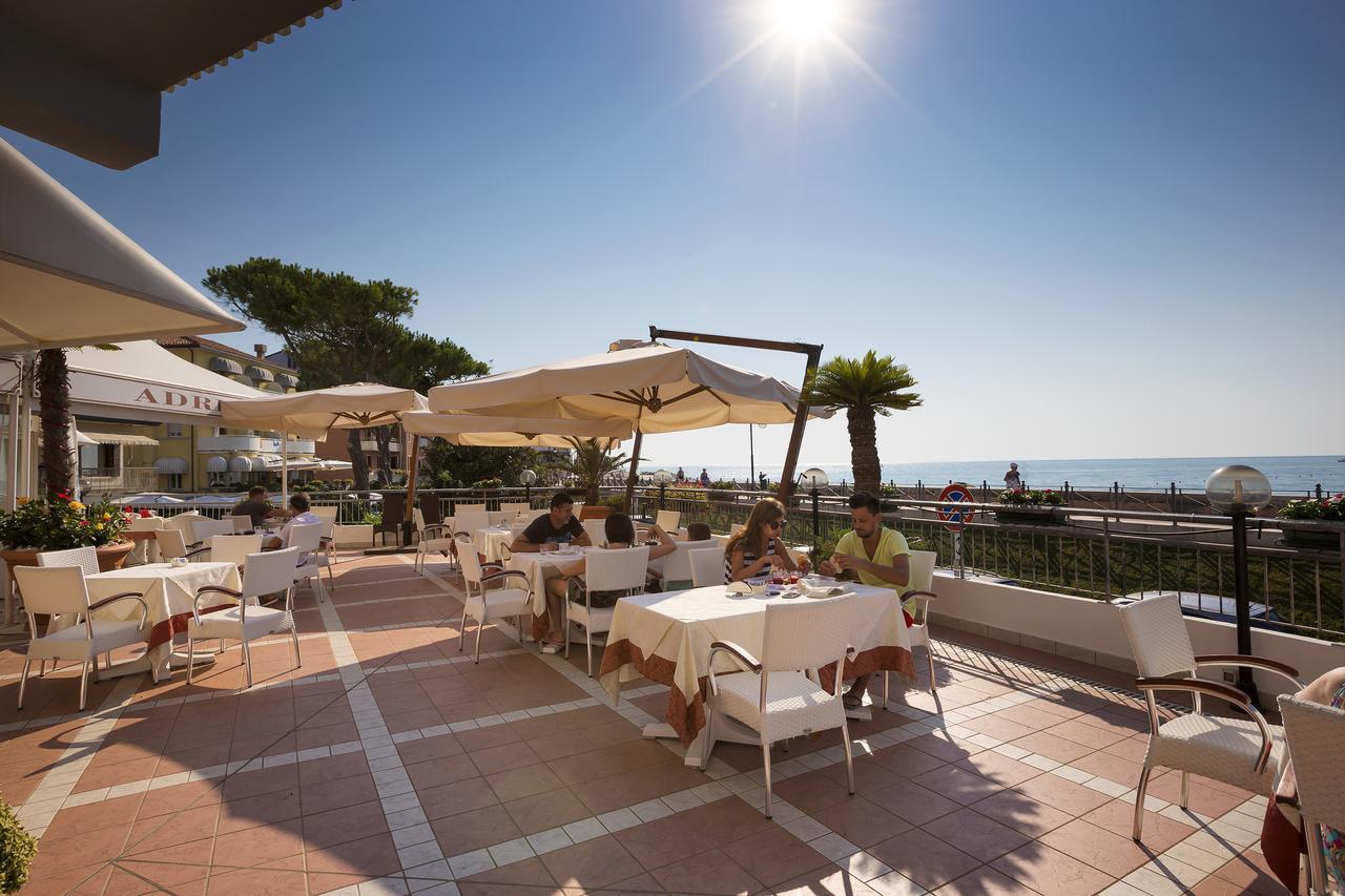 Hotel Adria Sul Mare Caorle Exterior photo